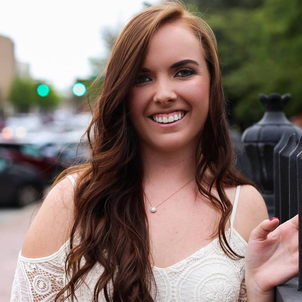 Meet your Posher, Kelsey
